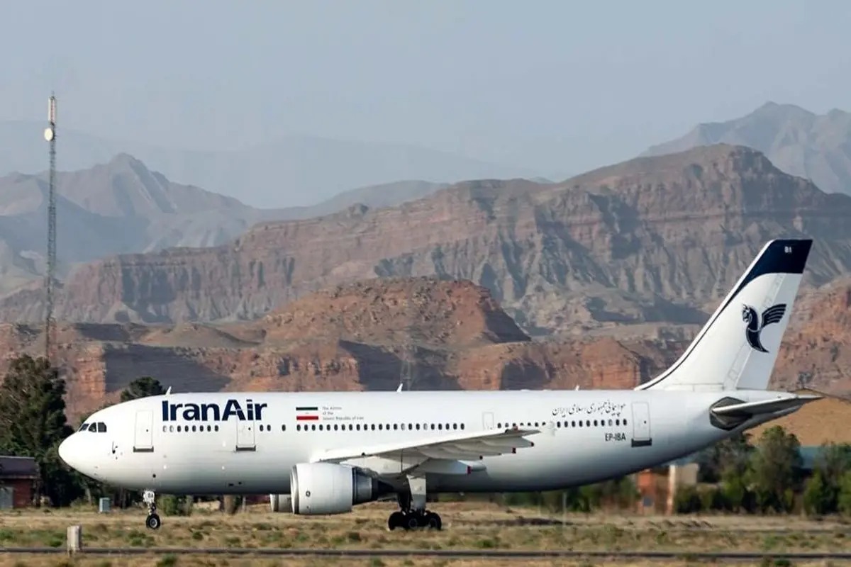 پرواز اولین گروه از حجاج ایرانی وارد فرودگاه امام شد!