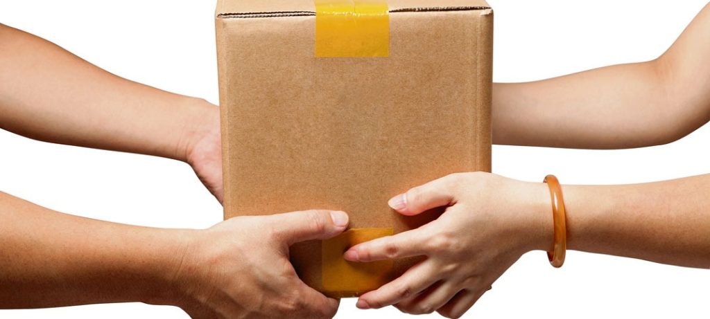 دو دست و یک بسته-ارزان ترین روش ارسال بسته