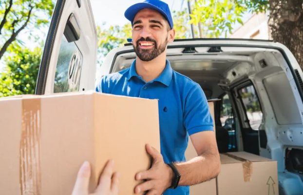 چگونه خدمات ارسال بسته فروشگاه را به یک شرکت پستی واگذار کنیم؟