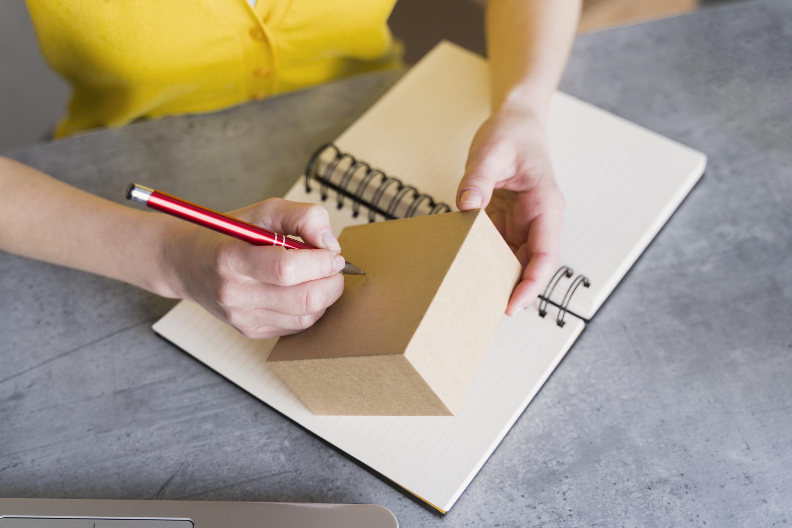 راهنمای نوشتن آدرس برای ارسال بسته با پست